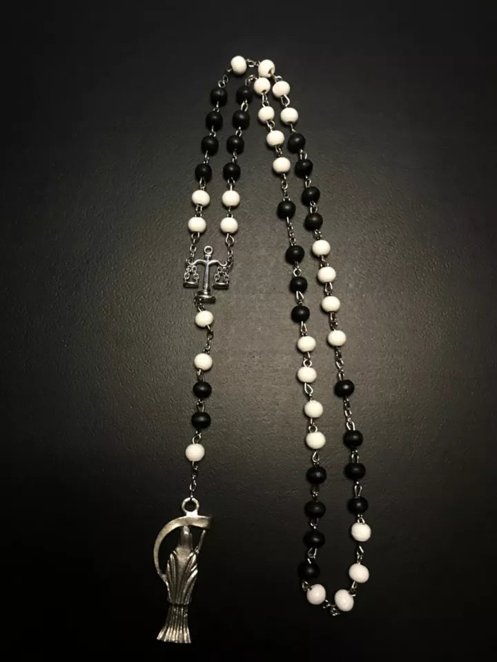 Santa Muerte Rosary / Black & White wood beads/ Rose scented / Handmade! / FREE SHIPPING!)